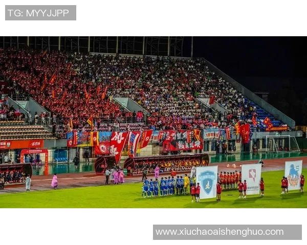 球星征战绿茵场展现无与伦比技艺与激情,激励全球球迷热爱足球 球星征战绿茵场展现无与伦比技艺与激情,激励全球球迷热爱足球